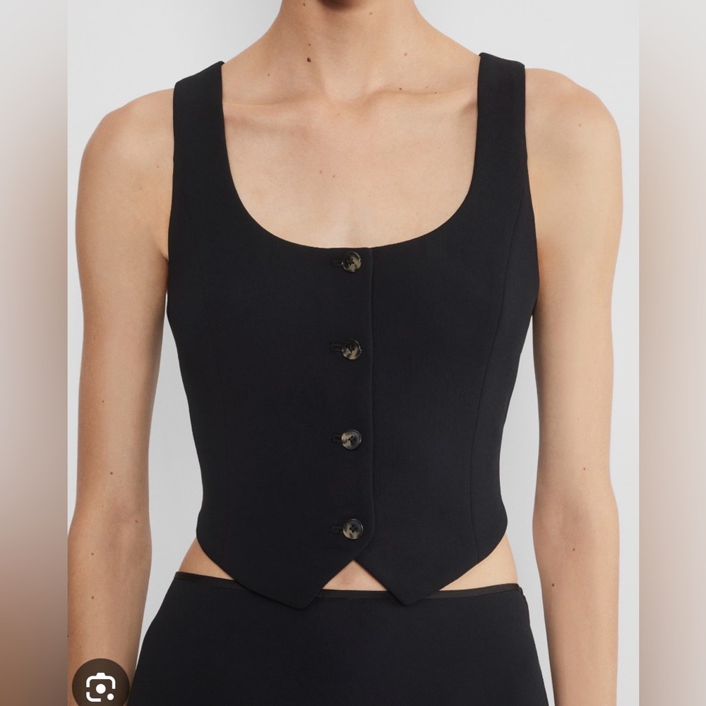 Wilfred Rocco Vest - Black